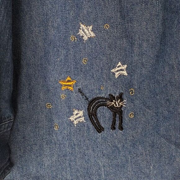 Classic Elements Embroidered Halloween Denim Shirt Womens Size 14 - Picture 3 of 9